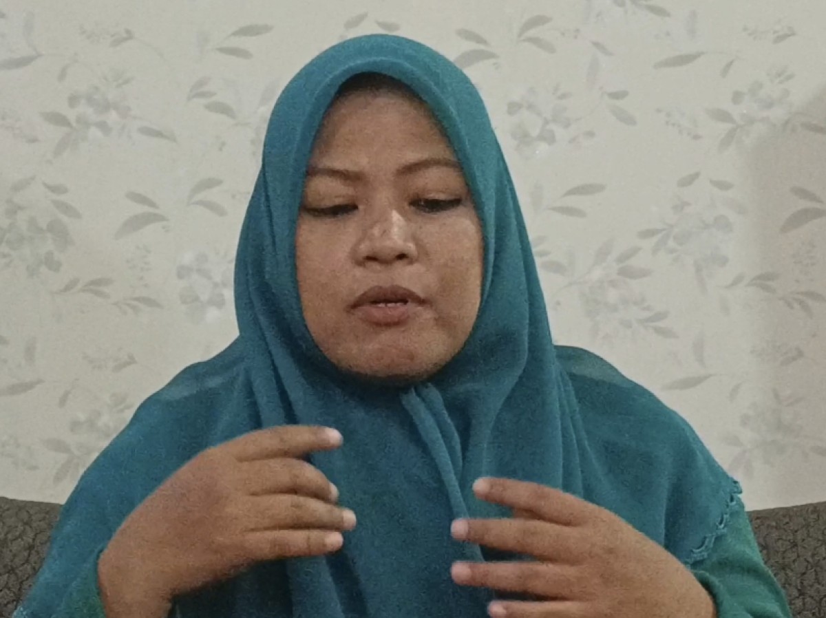 Wali Kelas korban sekaligus Guru Bimbingan Konseling (BK) SMPN 31 Surabaya, Masinah Ulfa.(foto: Rama Indra/jatimnow.com)