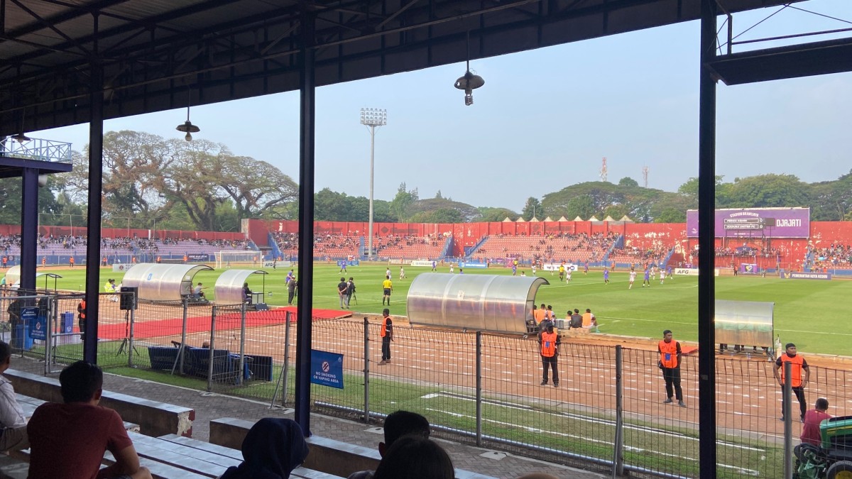 Penonton laga Persik Kediri Vs Madura United sepi. (Foto : Yanuar Dedy/jatimnow.com)