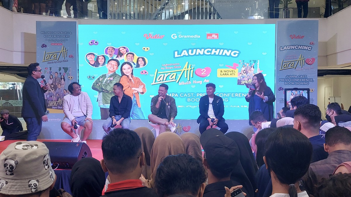Launching novel Lara Ati 2. (Foto: Ni'am Kurniawan/jatimnow.com)