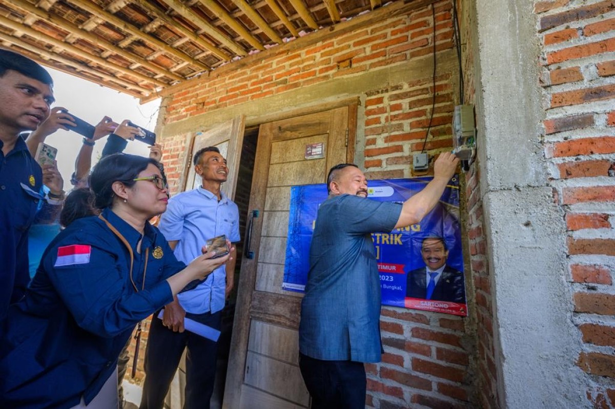 Alhamdulillah, Rumah 936 Warga Ponorogo dapat Listrik Gratis dari PLN