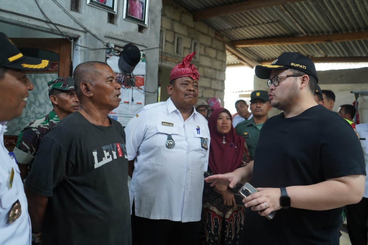 Mas Dhito saat mengunjungi Yayasan Sanggar Kesehatan Jiwa Baitul Latifa. (Foto: Humas Pemkab Kediri/jatimnow.com)