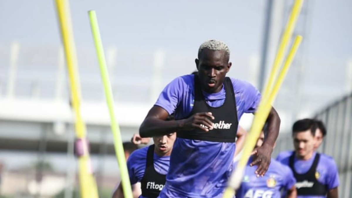 Flavio Silva dalam latihan bersama Persik Kediri. (Foto : Persik Kediri for jatimnow.com)