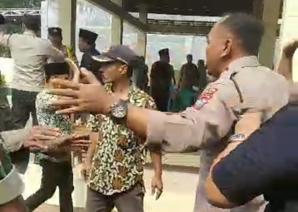 Tangkapan layar video warga.