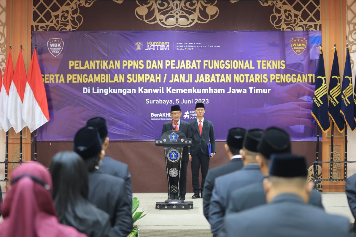 Pelantikan Pejabat Penyidik Pegawai Negeri Sipil (PPNS), Notaris Pengganti dan Pejabat Fungsional Tertentu. (Foto-foto: Humas Kemenkumham Jatim)