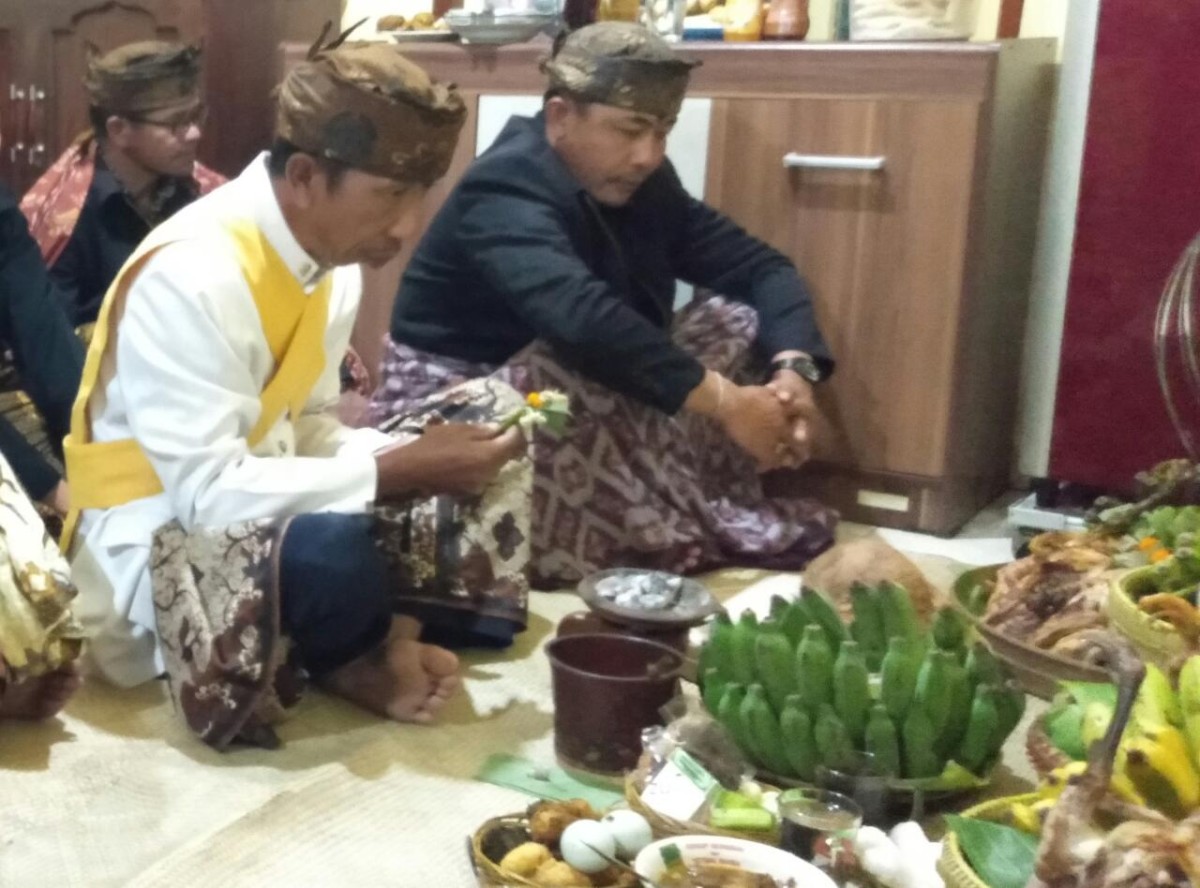 Perayaan Pujan Kasada di Desa Jetak. (Foto-foto: Mahfud Hidayatullah/jatimnw.com)