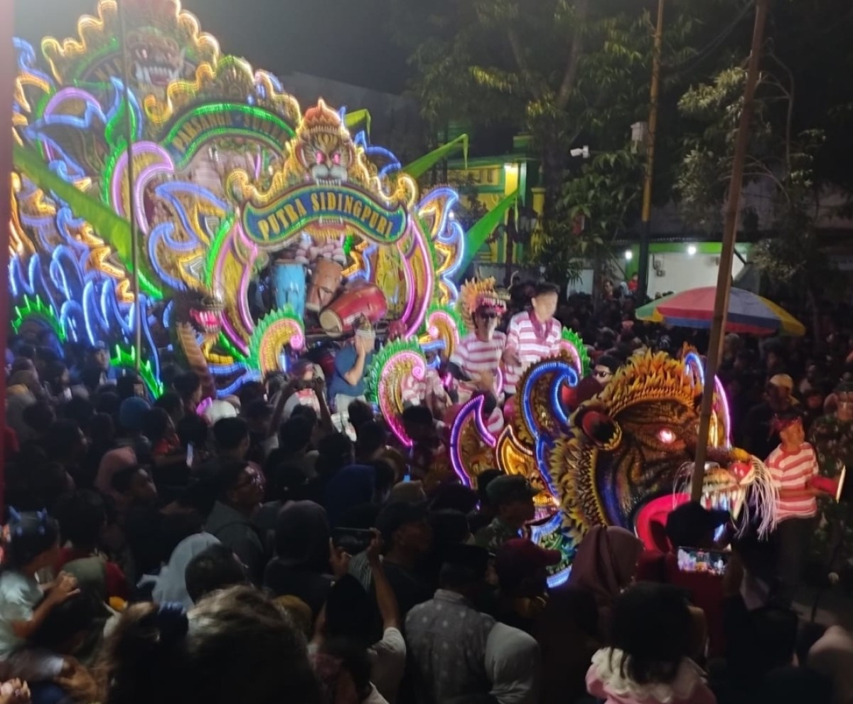 Kemeriahan festival musik tong-tong di Sumenep. (Foto: Muhlis for jatimnow.com)