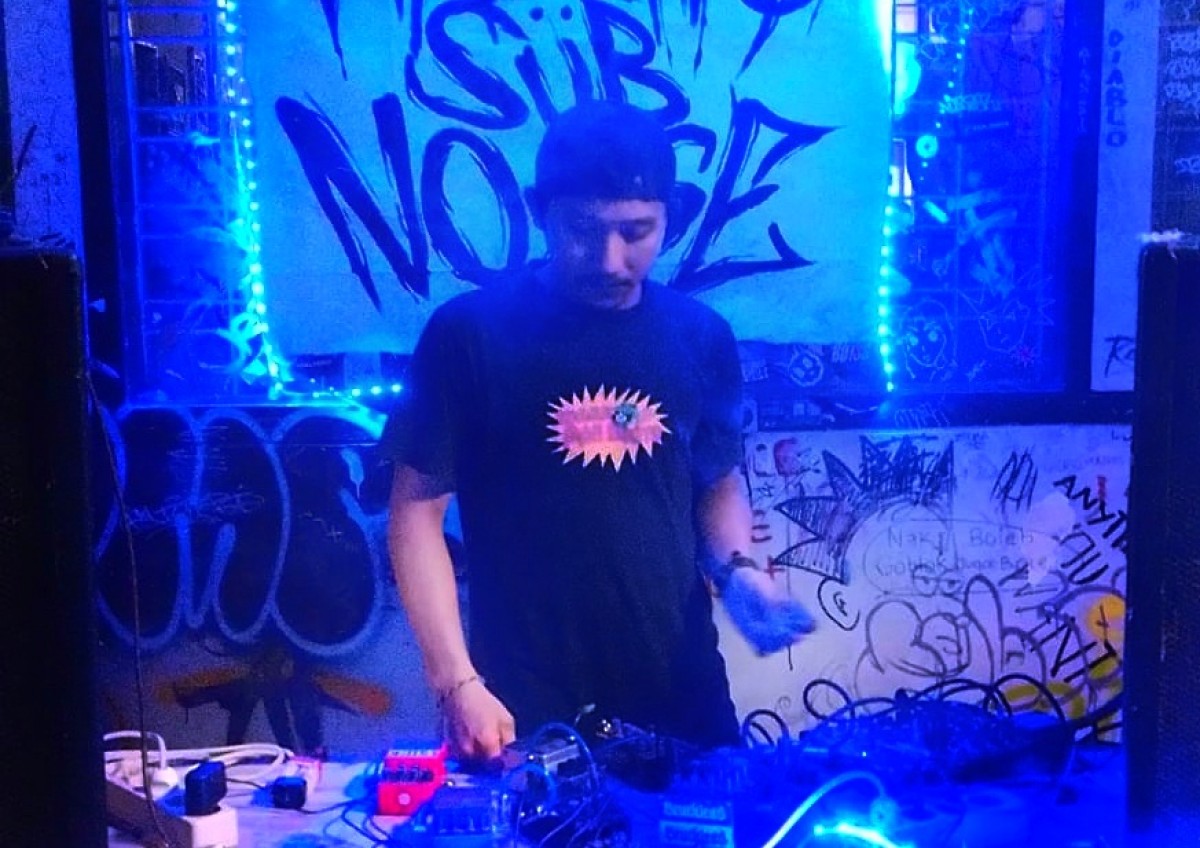 Musik Noise Ubah Gelombang Non Material jadi Energi Materialistik