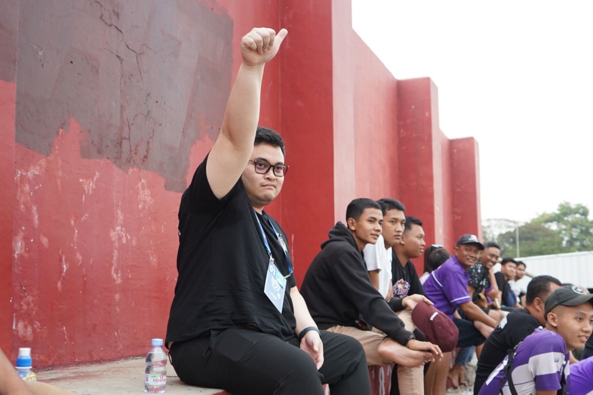 Ekspresi Mas Dhito Saat Nonton Persik Kediri Vs Borneo FC di Stadion Brawijaya. (Mas Dhito for jatimnow.com)