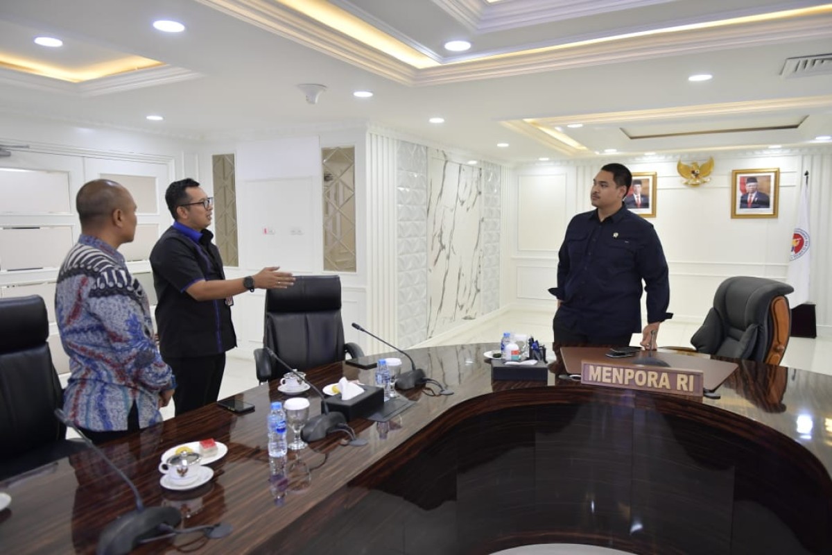 Kadispora Jatim Temui Menpora, Rumuskan Wacana Penerapan Gymnastic di Sekolah