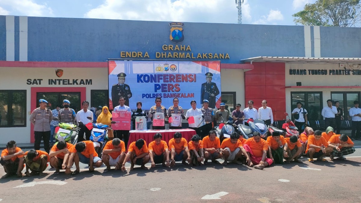 Reskrim Polres Bangkalan saat rilis pengungkapan narkoba. (Foto: Humas Polres Bangkalan)