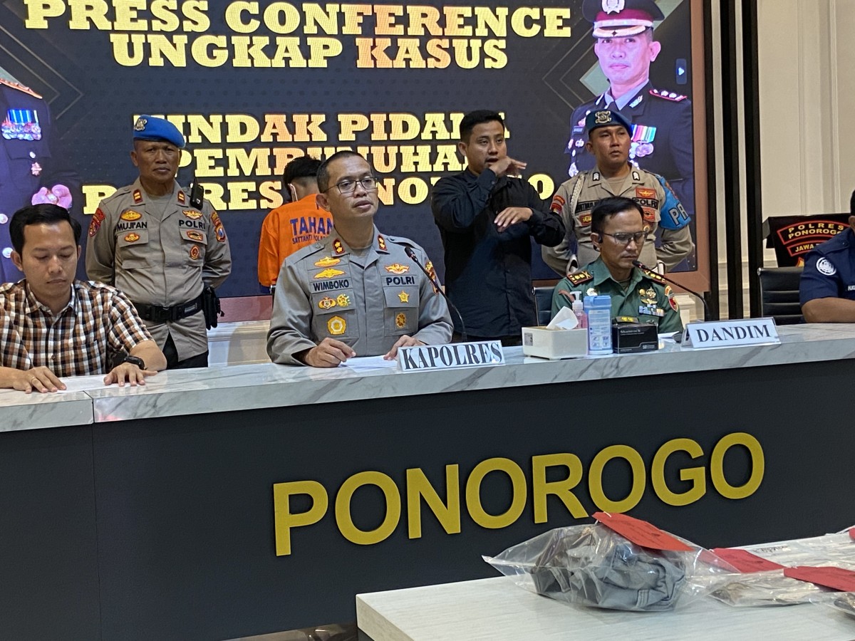Rilis kasus pembunuhan di Semanding Ponorogo. (Foto: Ahmad Fauzani/jatimnow.com)
