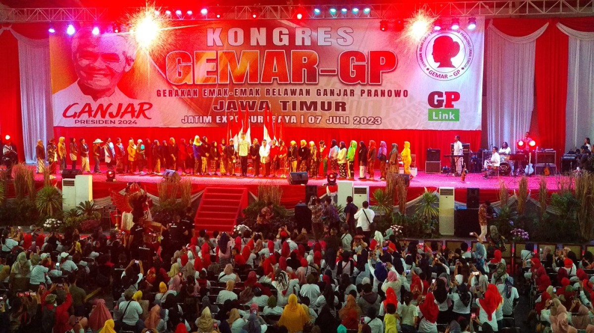 10.000 Emak-emak di Surabaya Deklarasi Ganjar Pranowo Presiden 2024