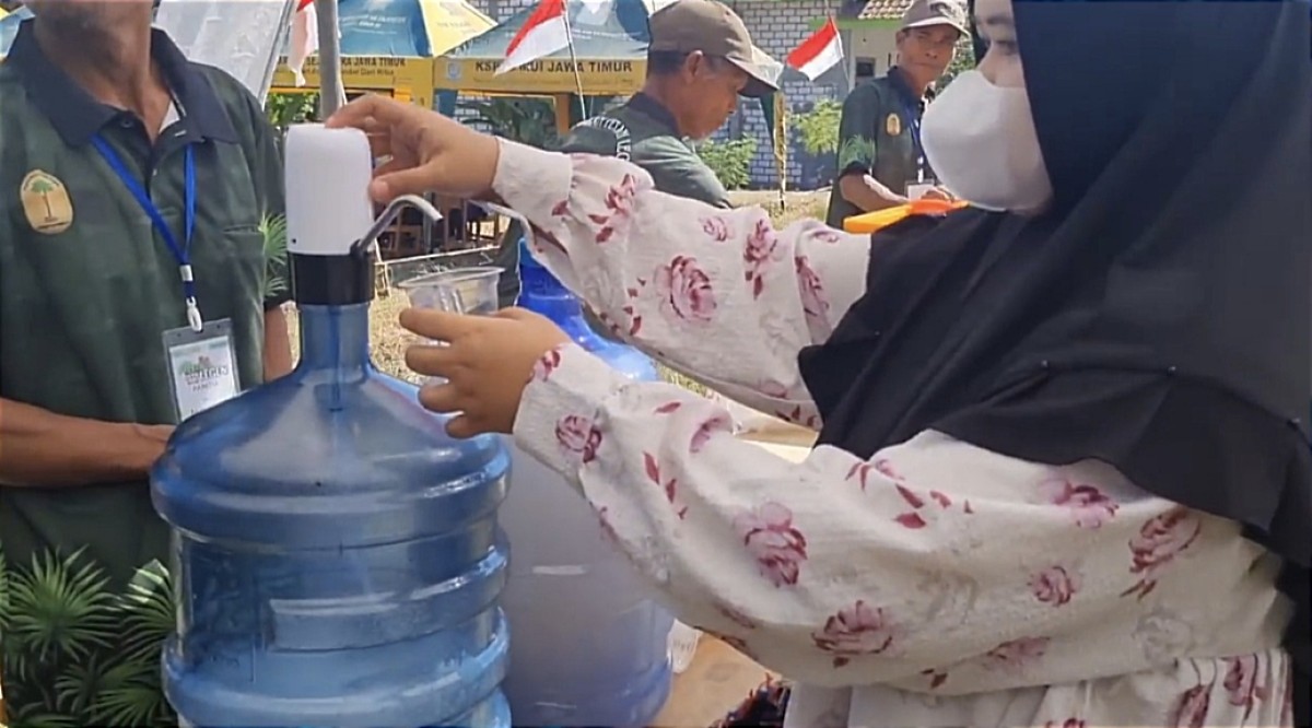 1000 Liter Legen Ludes di Acara Festival Petik Legen