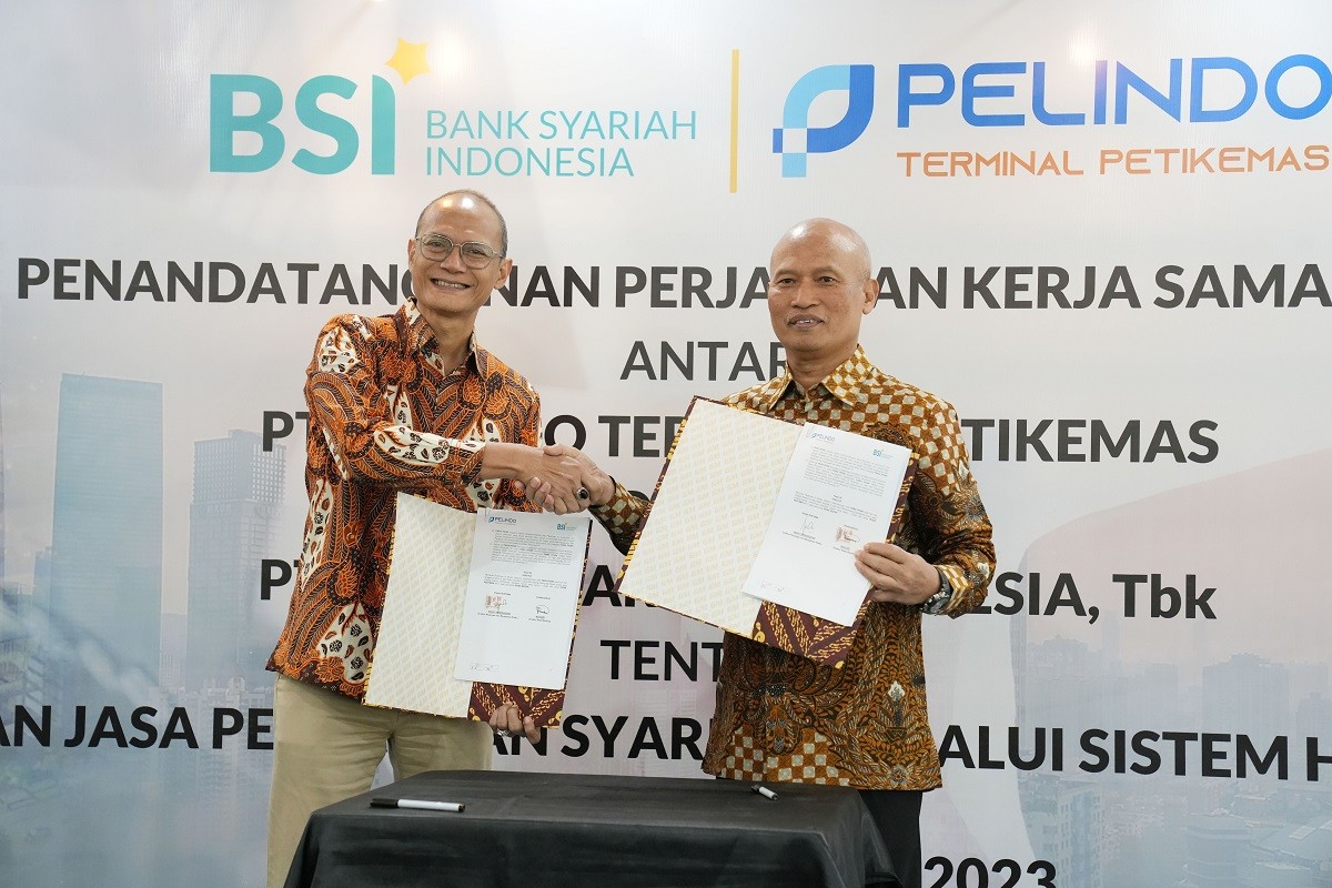 PT Pelindo Terminal Petikemas (SPTP) menggandeng Bank Syariah Indonesia (BSI) untuk memberikan layanan jasa perbankan bagi pengguna jasa perusahaan. (Humas PT Pelindo Terminal Petikemas for jatimnow.com)