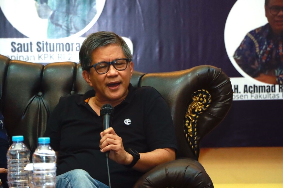 Rocky Gerung. (Humas for jatimnow.com)