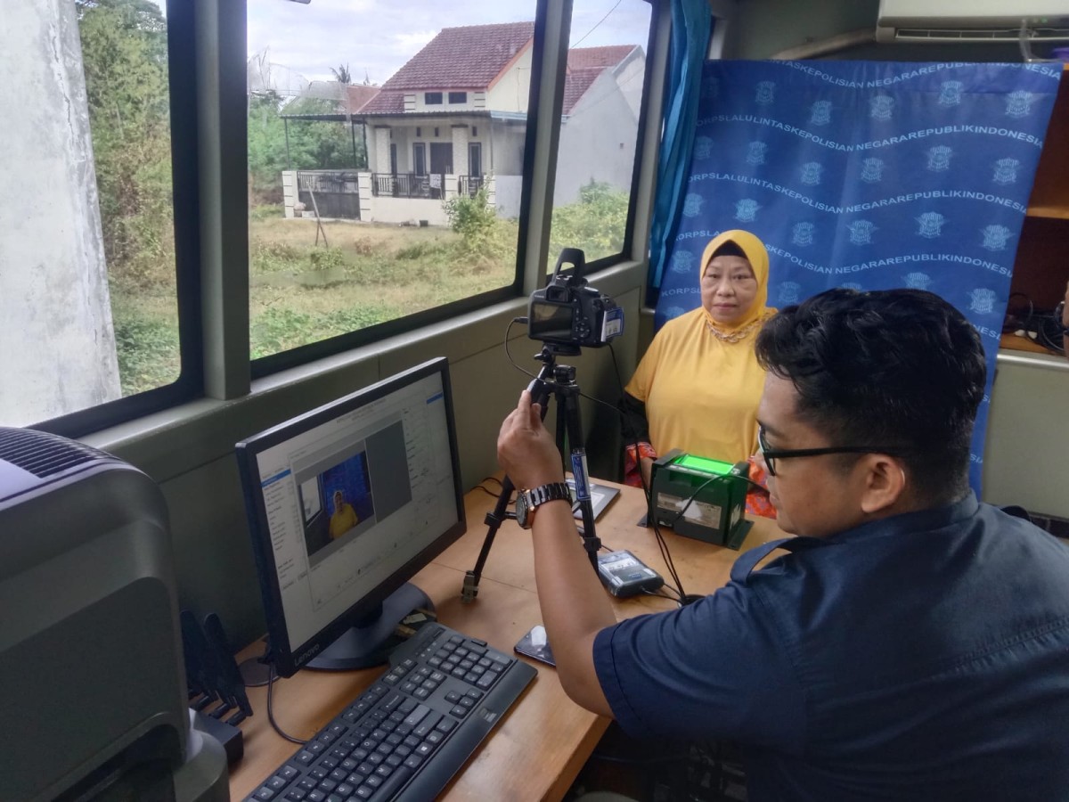 Satpas Sick Care Polres Situbondo, Layanan Perpanjangan SIM untuk Warga Sakit dan Ibu Hamil