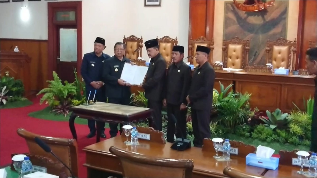 DPRD Tulungagung Usul Berhentikan Bupati dan Wakil Bupati, Siapa Penggantinya?