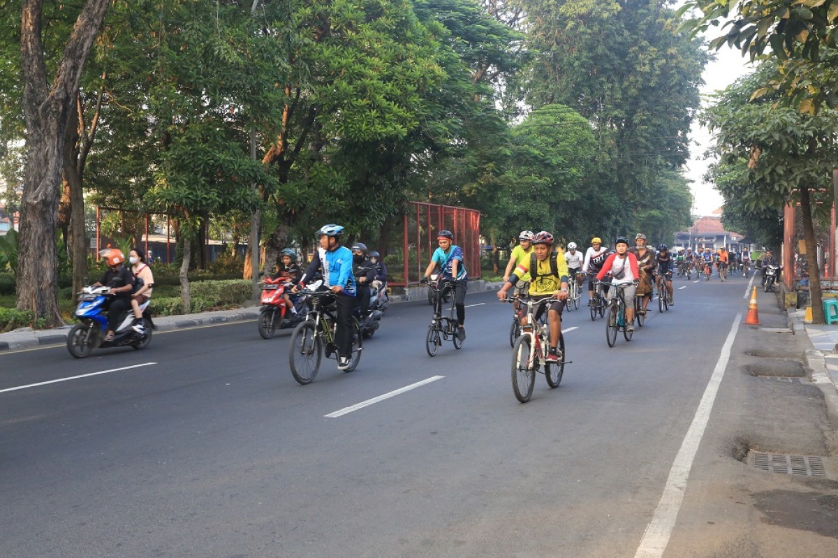 Bike to work. (Foto: Pelindo Regional 3)