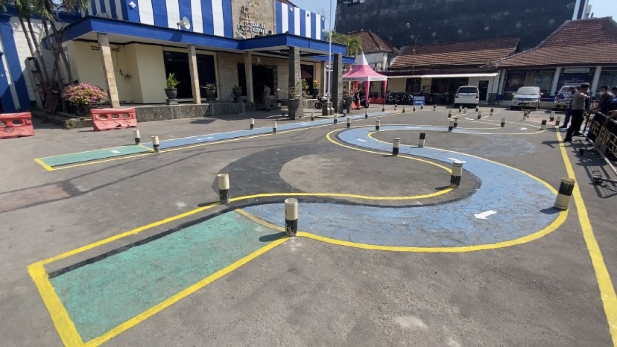 Lintasan baru pemohon SIM C di Kota Kediri. (Foto: Yanuar Dedy/jatimnow.com)