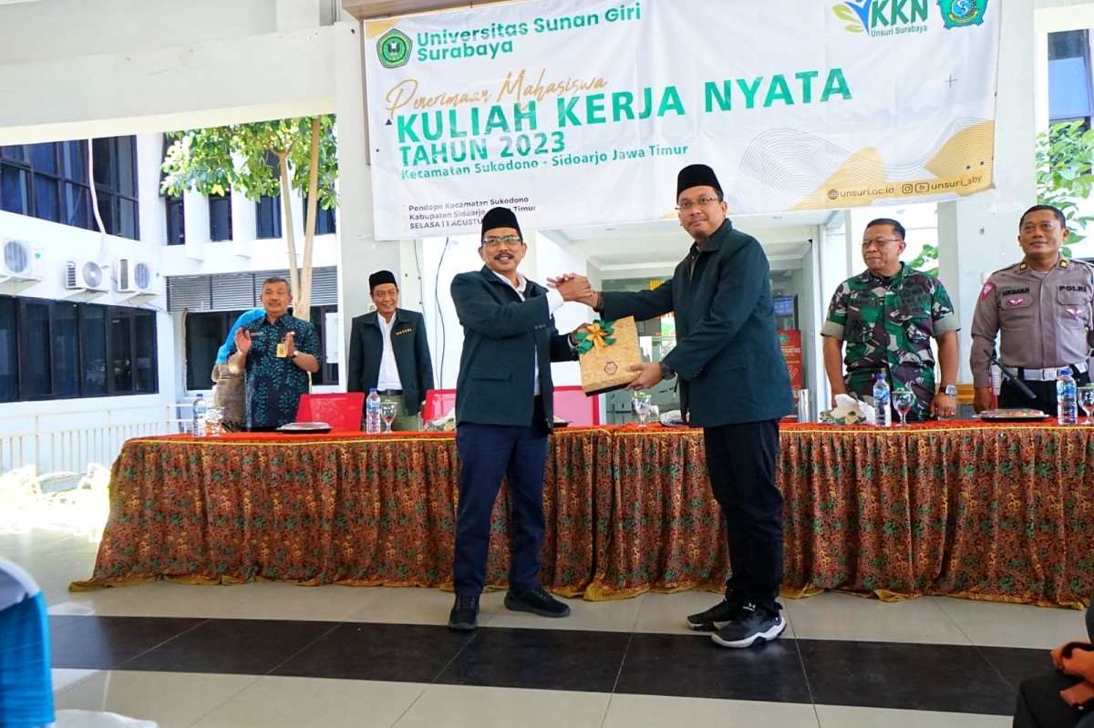 Upacara pelepasan program KKN oleh para mahasiswa ini dipimpin langsung oleh Bupati Sidoarjo H. Ahmad Muhdlor Ali S. IP (Foto: Kominfo Sidoarjo for jatimnow.com)
