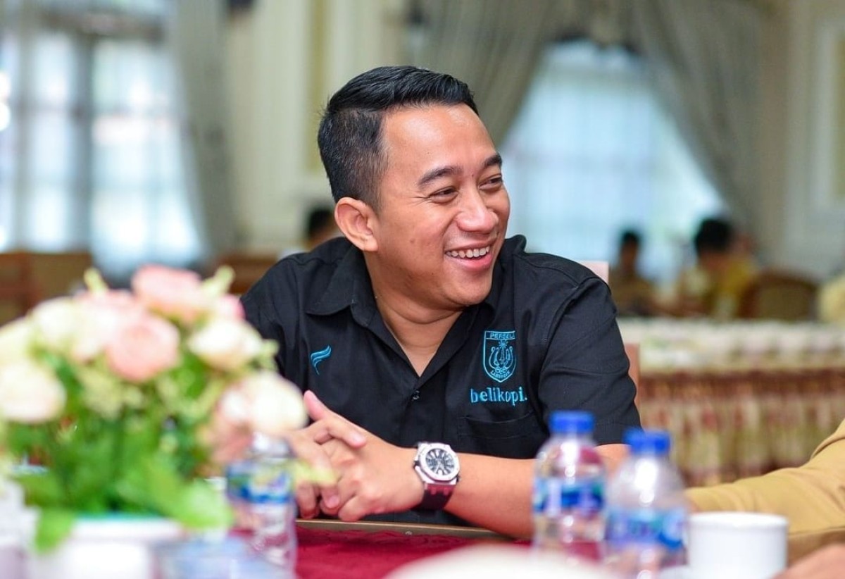 Manajemen Persela Lamongan, Fariz Julinar Maurisal. (Foto : Ig. @perselafc)