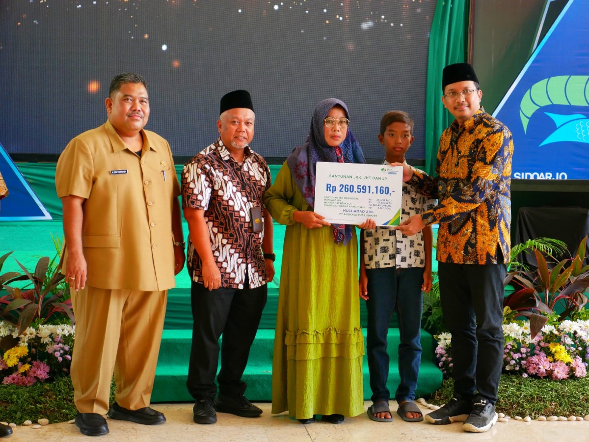 Gus Muhdlor saat peringatan Hari Koperasi yang ke-76. (Foto: Dokumentasi Kominfo Sidoarjo for jatimnow.com)