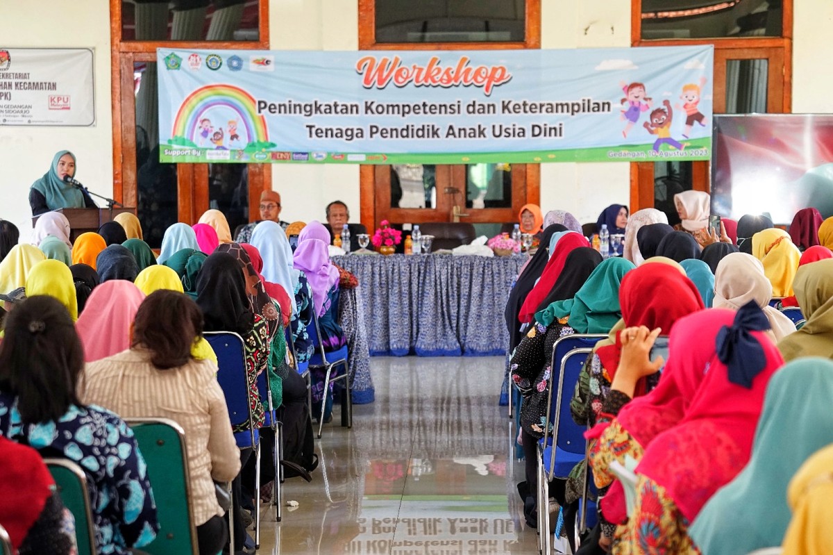 Workshop peningkatkan kompetensi dan keterampilan tenaga pendidik anak usia dini. (Foto: Kominfo Sidoarjo for jatimnow.com)