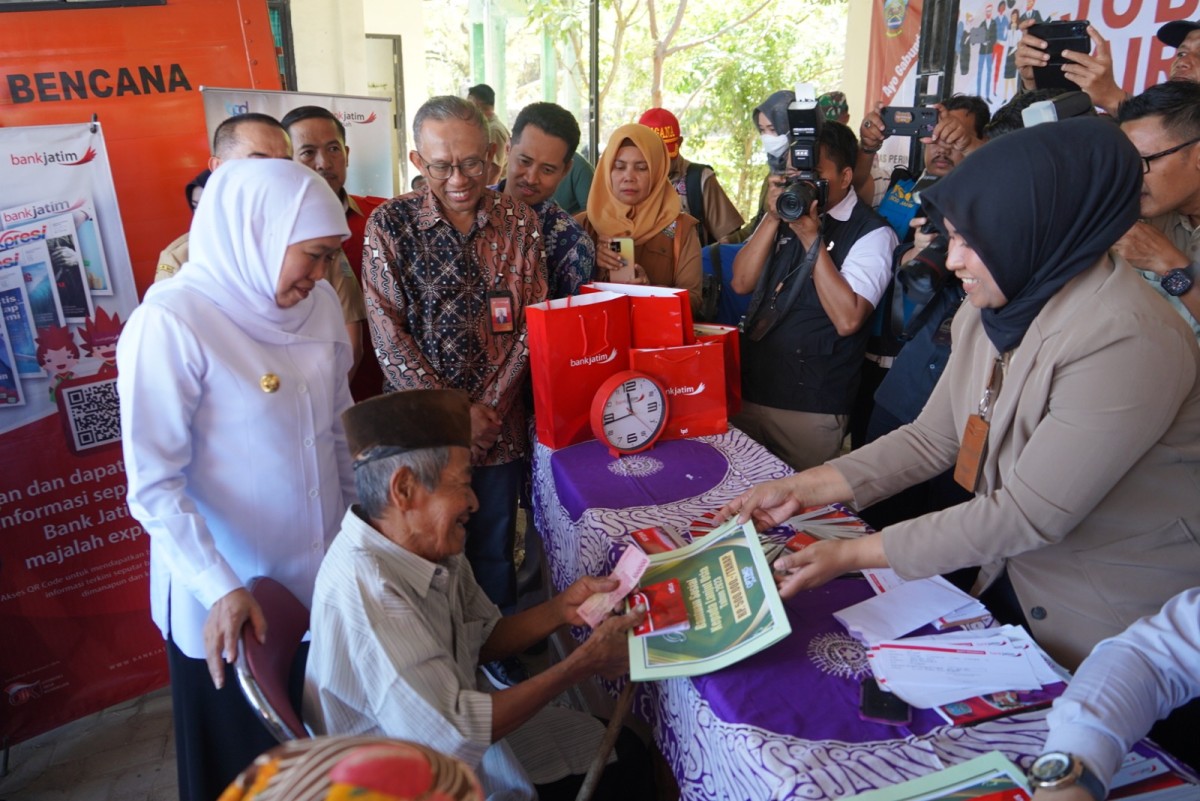 Gubernur Jawa Timur Khofifah Indar Parawansa. (Foto: Bank Jatim)
