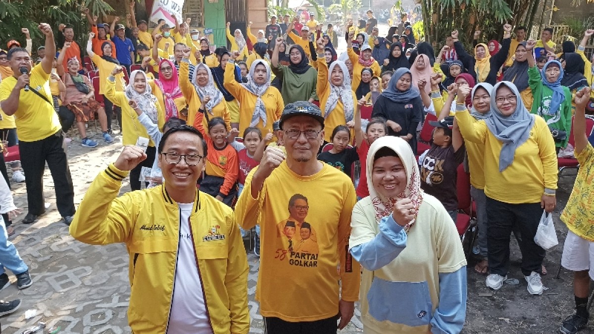 Ahmad Labib, Ahmad Nurhamim dan Miftohul Jannah. (kiri-kanan). (Foto: Sahlul Fahmi/jatimnow.com)