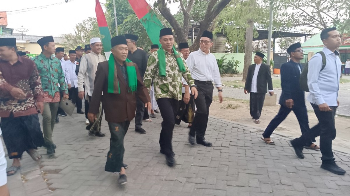 Wakil Menteri Agama RI Saiful Rahmat Dasuki saat di Ponpes Al Rosyid Dander Bojonegoro. (Foto-foto: Misbahul Munir/jatimnow.com)