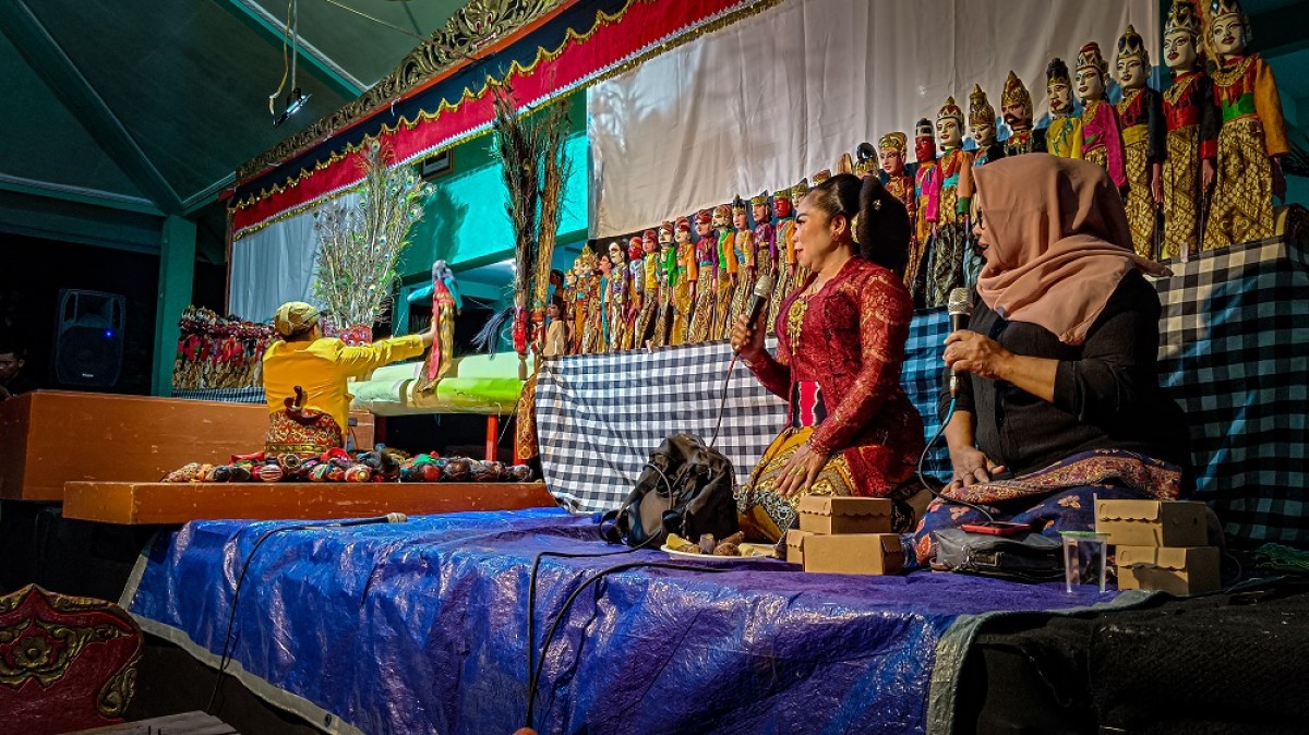 Menikmati Wayang Thengul, Rangkaian Sedekah Bumi Warga Desa Campurejo Bojonegoro