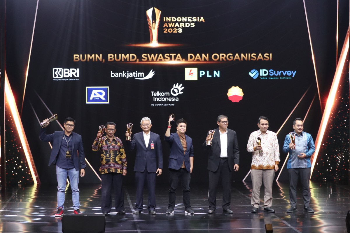 Bank Jatim meraih Best BUMD Digital Innovation. (Foto: bankjatim/jatimnow.com)
