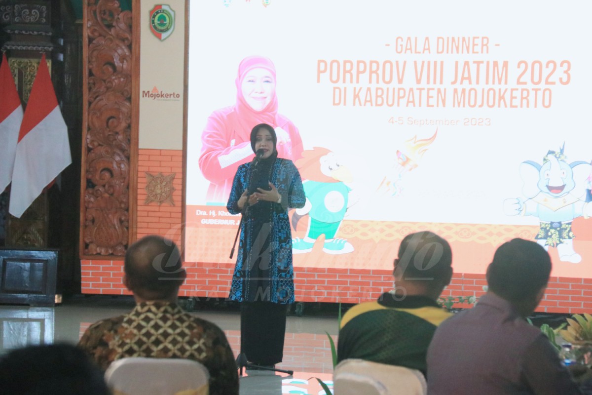 Bupati Mojokerto, Ikfina Fahmawati dalam Gala Dinner Porprov Jatim VIII. (Foto: Kominfo Kabupaten Mojokerto for jarimnow.com)