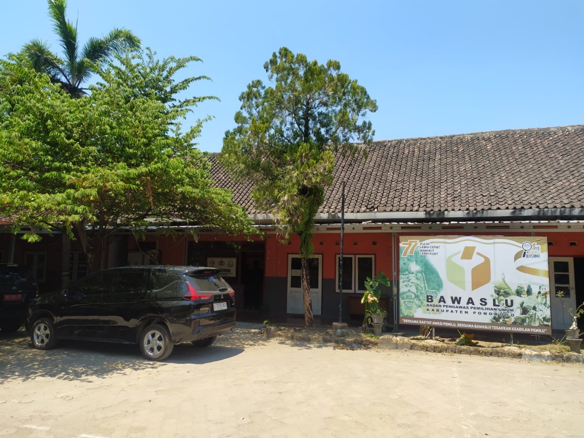 Kantor Bawaslu Ponorogo di Jalan Trunojoyo (Foto: Ahmad Fauzani/jatimnow.com)