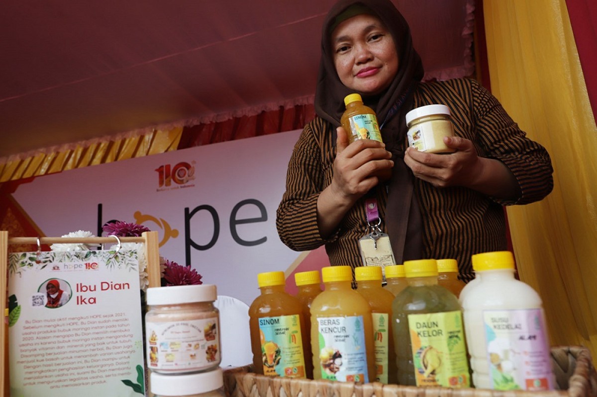 Rahasia Dian Ika Sukses Berbisnis Minuman Herbal dan Laundry