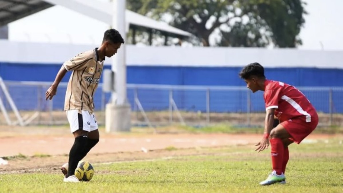 Pemain tim sepak bola Kabupaten Kediri di babak penyisihan Porprov Jatim 2023. (Foto: PSSI Kabupaten Kediri for jatimnow.com)