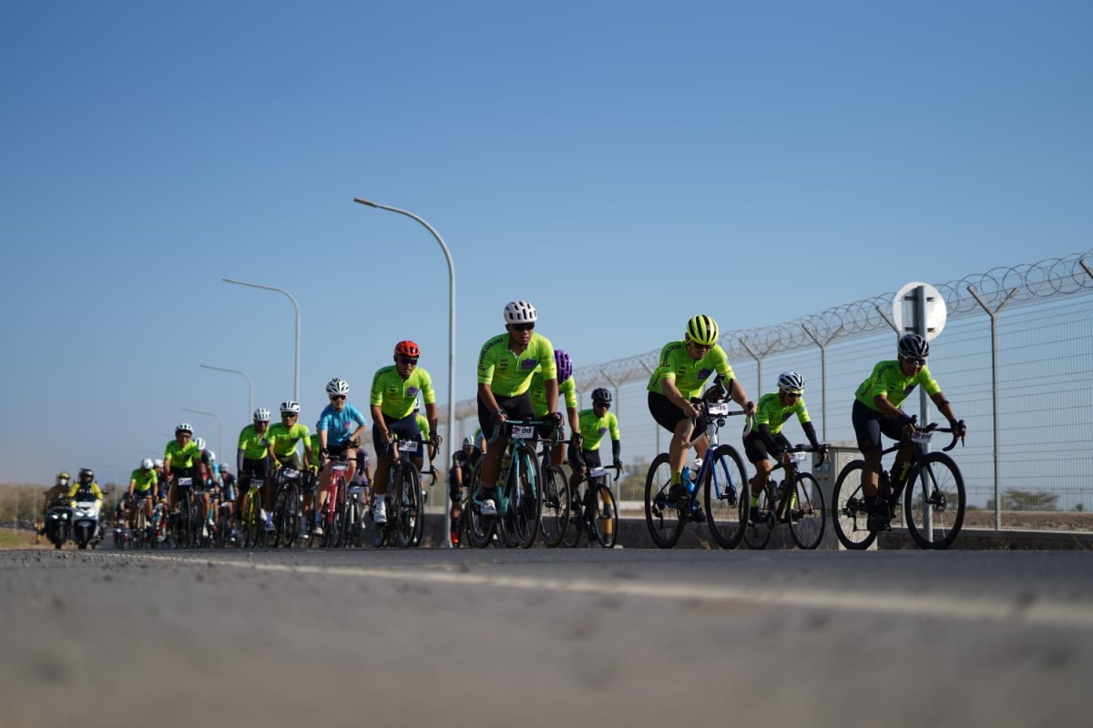 Ratusan Biker Kediri Dholo KOM Challenge 2023 Lintasi Bandara Baru