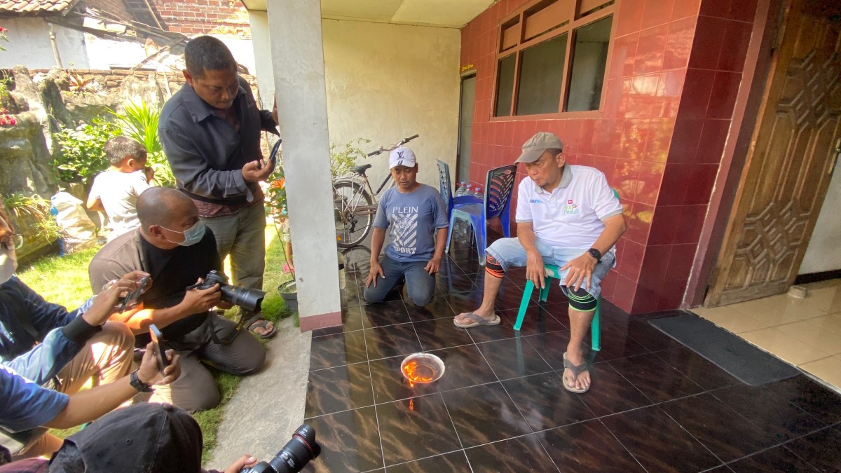 Kondisi pencemaran sumur di Tempurejo Kota Kediri. (Foto-foto: Yanuar Dedy/jatimnow.com)