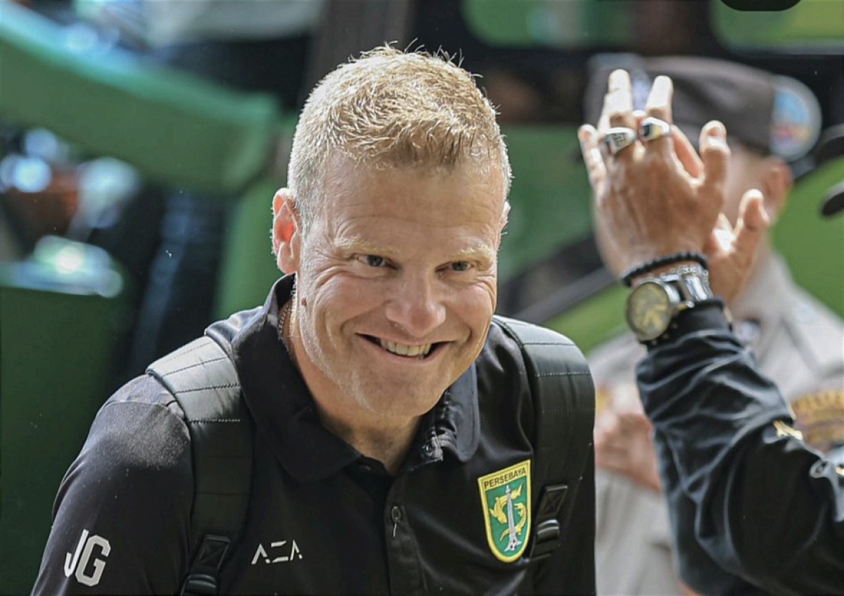 Pelatih Persebaya Josep Gombau saat berada di Stadion Gelora Bangkalan (Foto: Persebaya Official for jatimnow.com))
