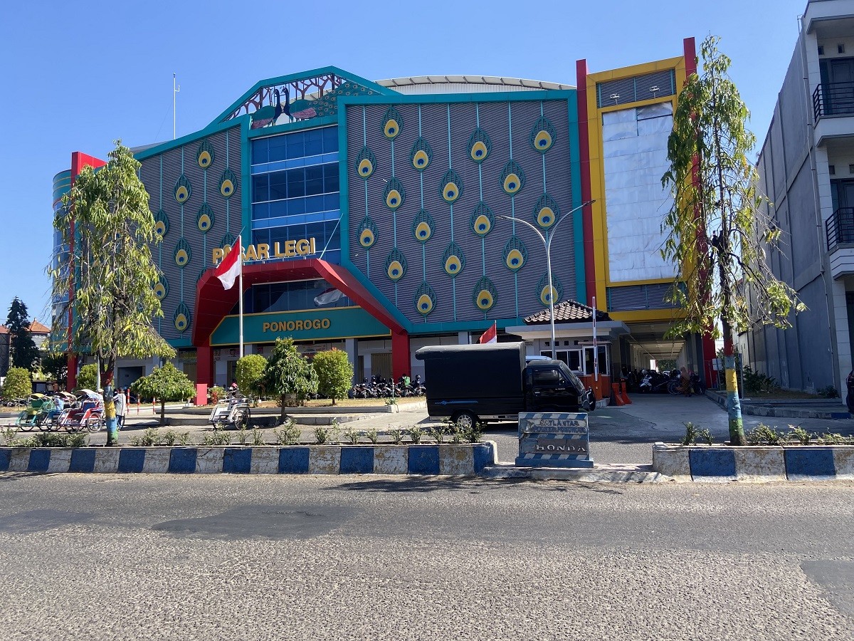 Pasar Legi Ponorogo dari sisi sebelah selatan (Foto: Ahmad Fauzani/jatimnow.com)