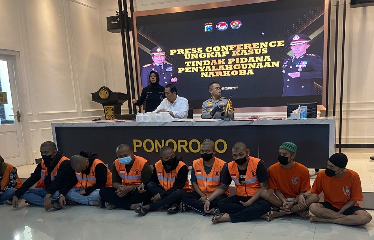 Para tersangka yang diamankan Polres Ponorogo. (Foto: Ahmad Fauzani/jatimnow.com)