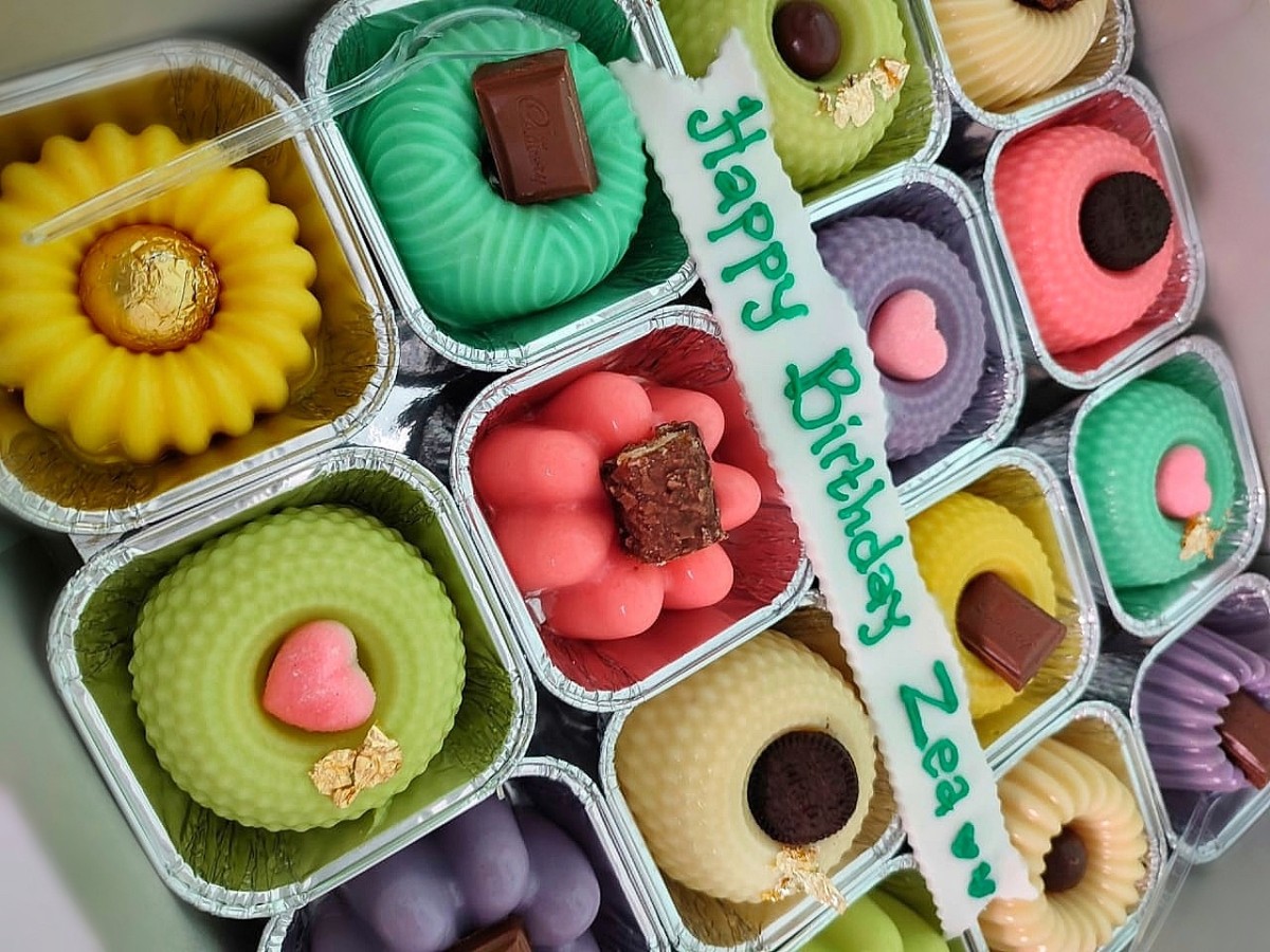 Capres Demkorat, Tercebur Kuah Panas, Puding Pasuruan