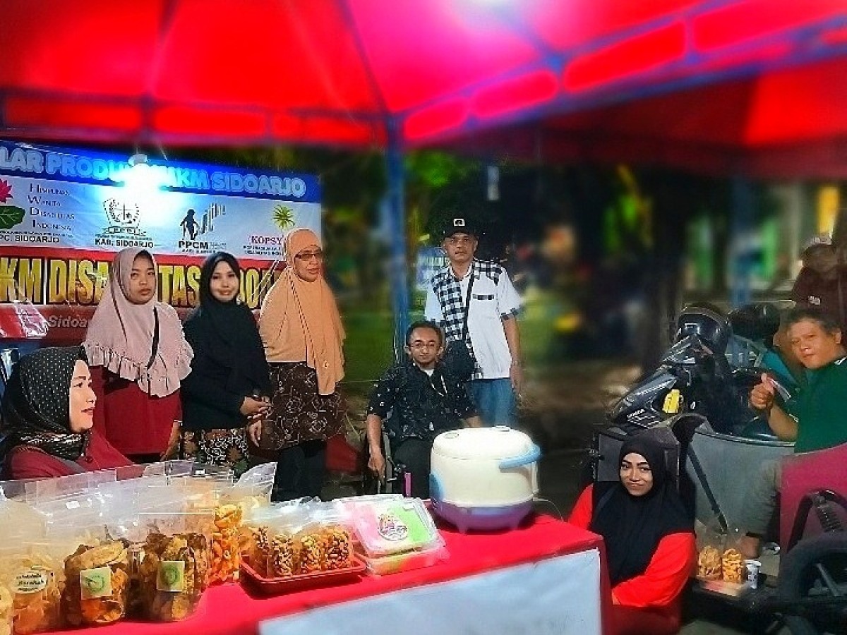Aneka produk UMKM Disabilitas Sidoarjo. (Foto: Ahaddiini HM/jatimnow.com).
