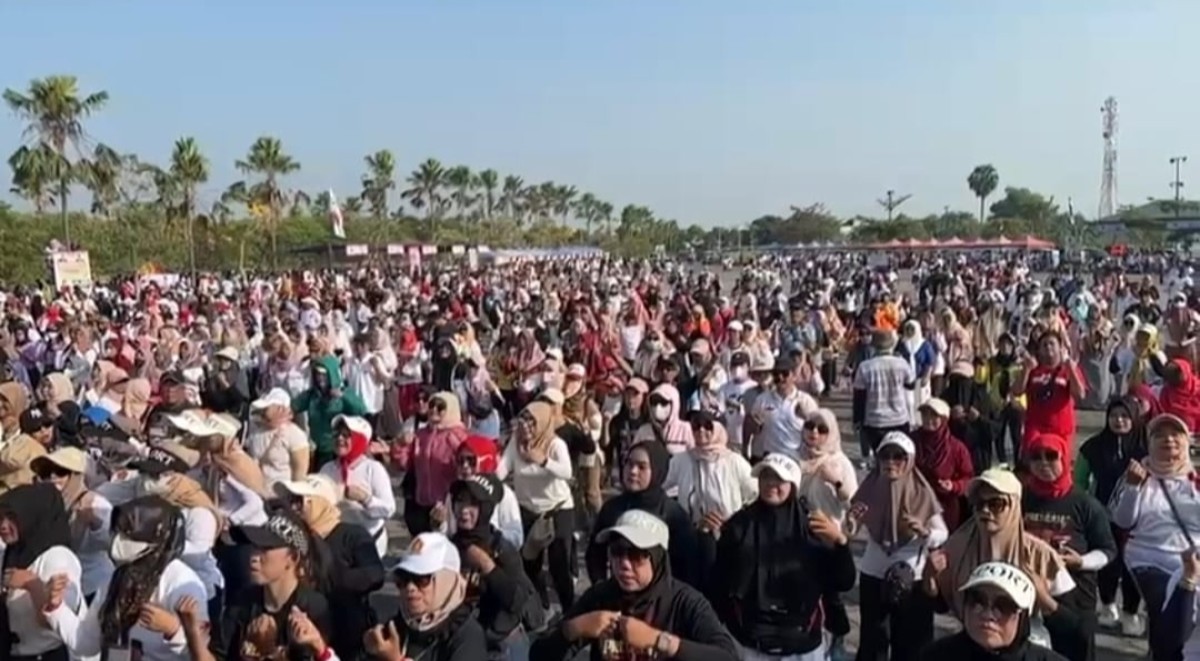 Ribuan Warga Gresik Deklarasi Prabowo Presiden 2024