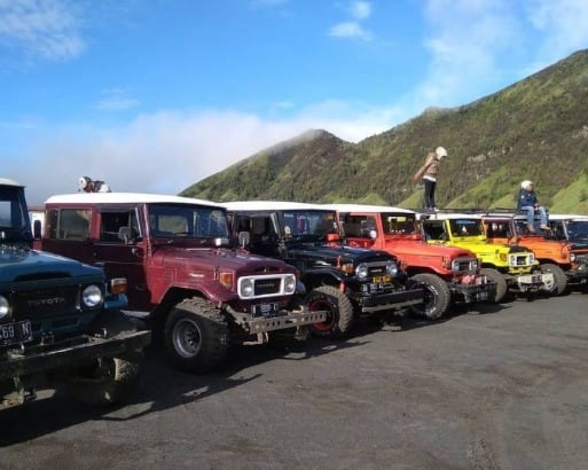Penyedia jip wisata di kawasan Gunung Bromo. (Foto: Hery for jatimnow.com)