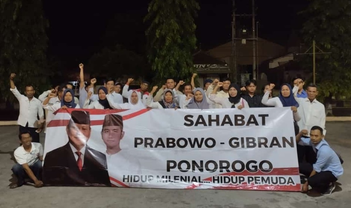 Puluhan milenial Ponorogo siap memenangkan Prabowo-Gibran. (Foto: Sahabat Prabowo-Gibran for jatimnow.com)