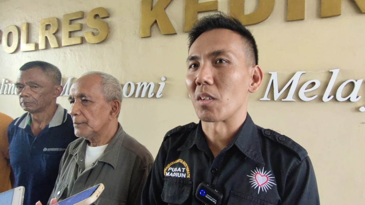 Ketua PSHT Cabang Kota Kediri Agung Sediana. (Foto: Yanuar Dedy/jatimnow.com)