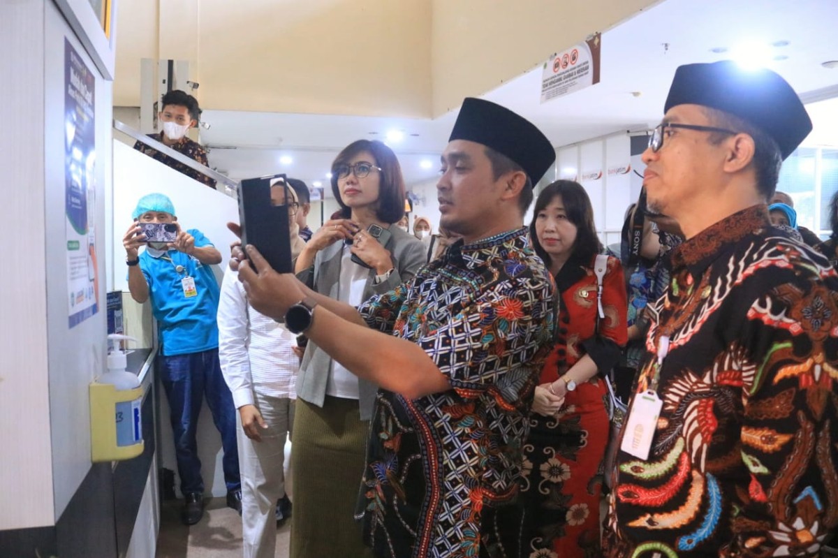 Mas Adi Launching Layanan Informasi dan Portal Quick Response di RSUD dr R Soedarsono