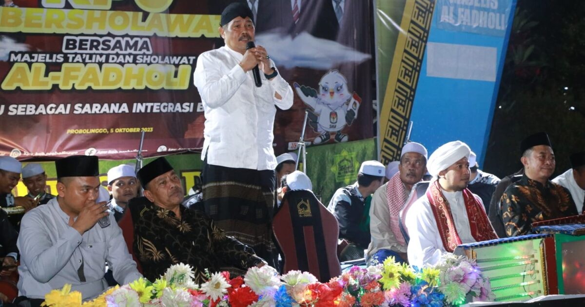 KPU Kabupaten Probolinggo Bersholawat. (Foto: Humas Pemkab Probolinggo)