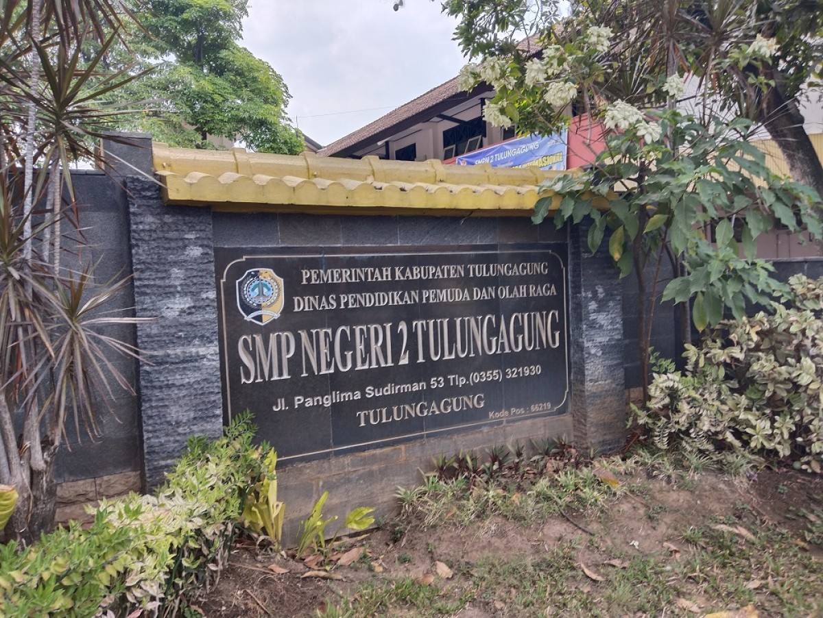 Wali Murid SMPN 2 Tulungagung Keberatan Sumbangan Rp600 Ribu untuk Parkir dan Paving